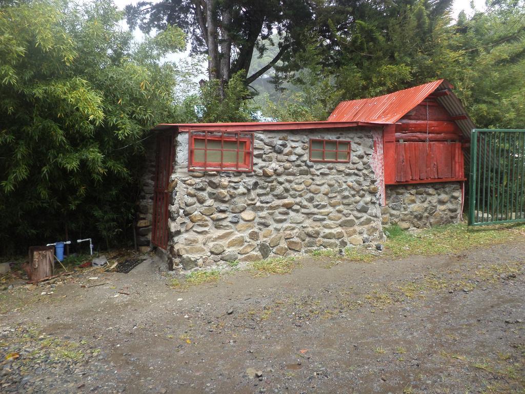 Fireside Inn And Grill Бокете Номер фото